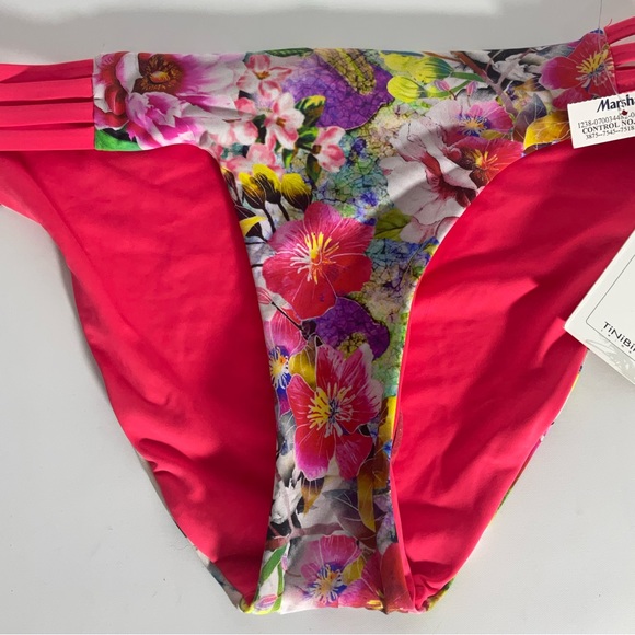 TiniBikini NWT’s Reversible Floral Orange Pink Swim Hi-Cut String Bottoms Sz MED - Picture 4 of 16